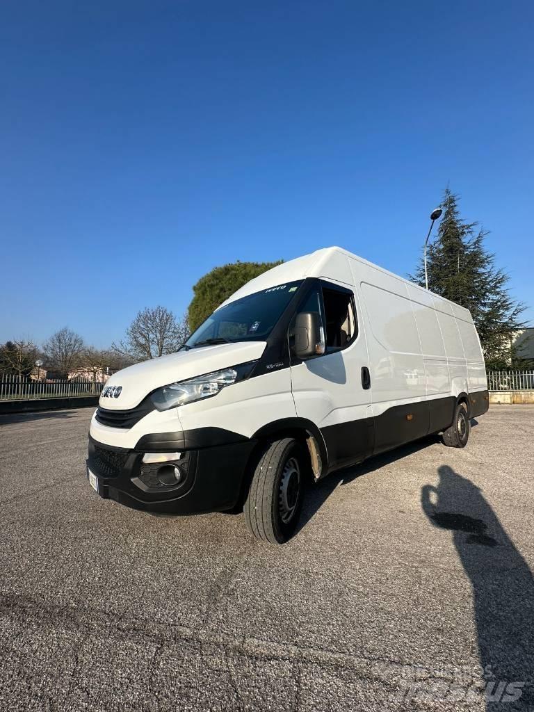 Iveco Daily 35 S16 Carrinhas de caixa fechada