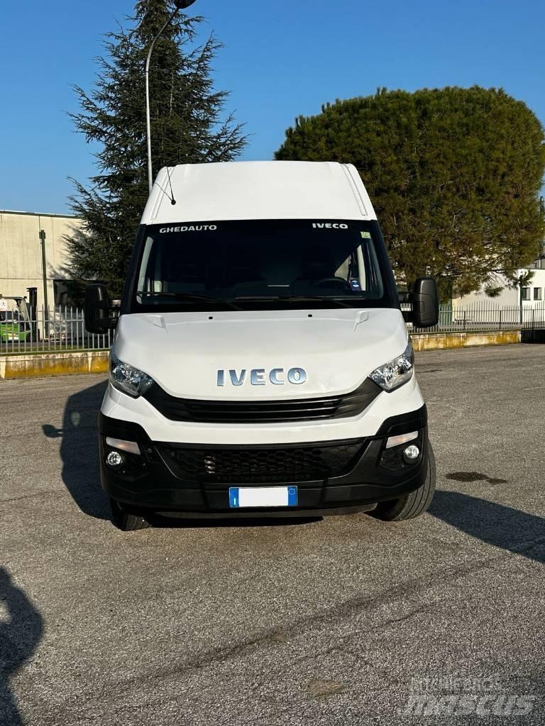 Iveco Daily 35 S16 Carrinhas de caixa fechada