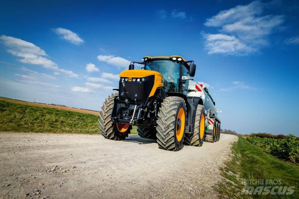 JCB 8330 Tratores Agrícolas usados
