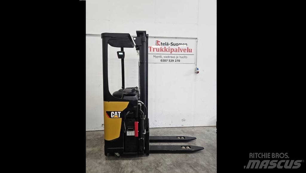 CAT NSR16N Self propelled stackers