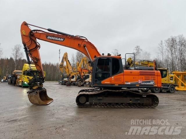 Doosan DX 255 LC-5 Escavadoras de rastos