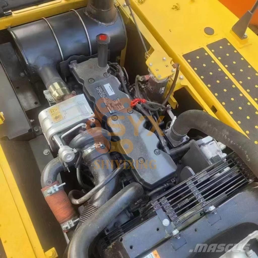 Komatsu PC 240 LC-8 Escavadoras de rastos