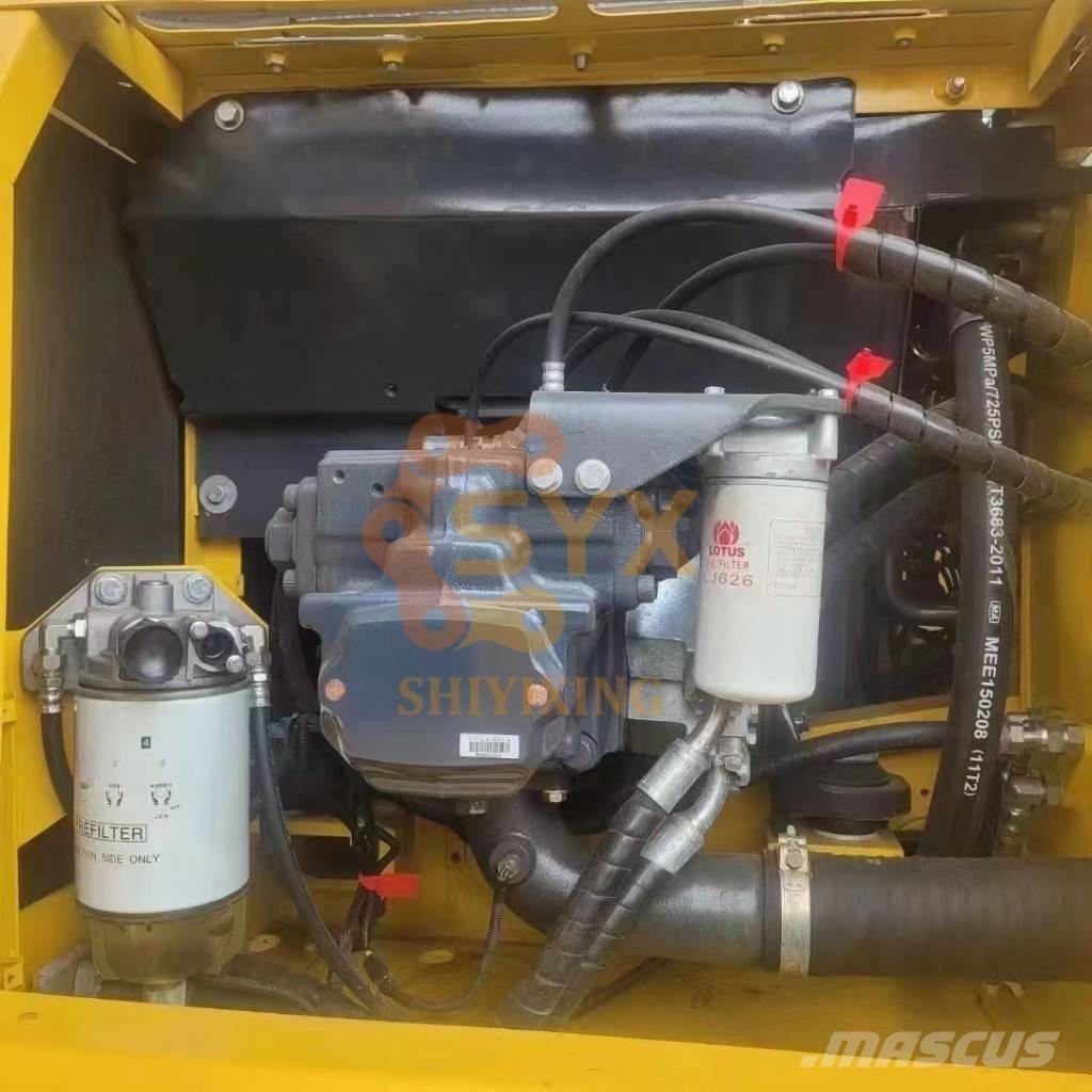 Komatsu PC 240 LC-8 Escavadoras de rastos