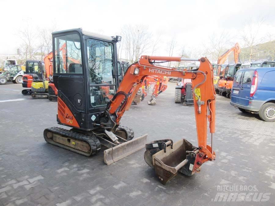Hitachi ZX 17 U-2 Mini Escavadoras <7t