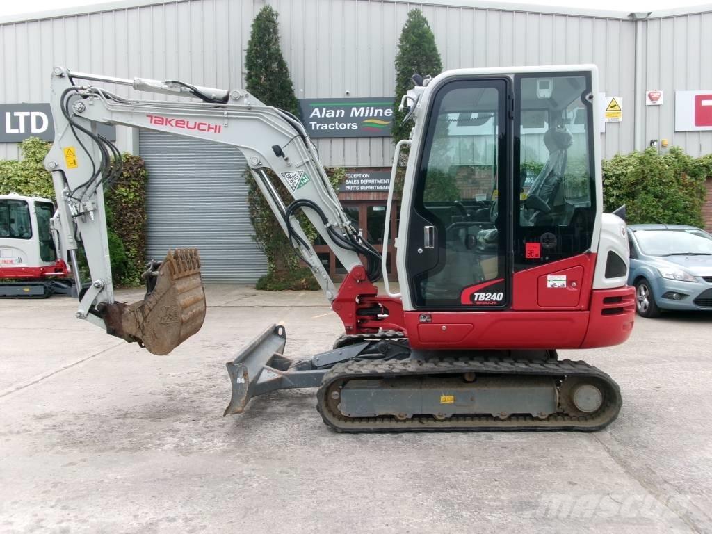Takeuchi TB 240 Mini Escavadoras <7t