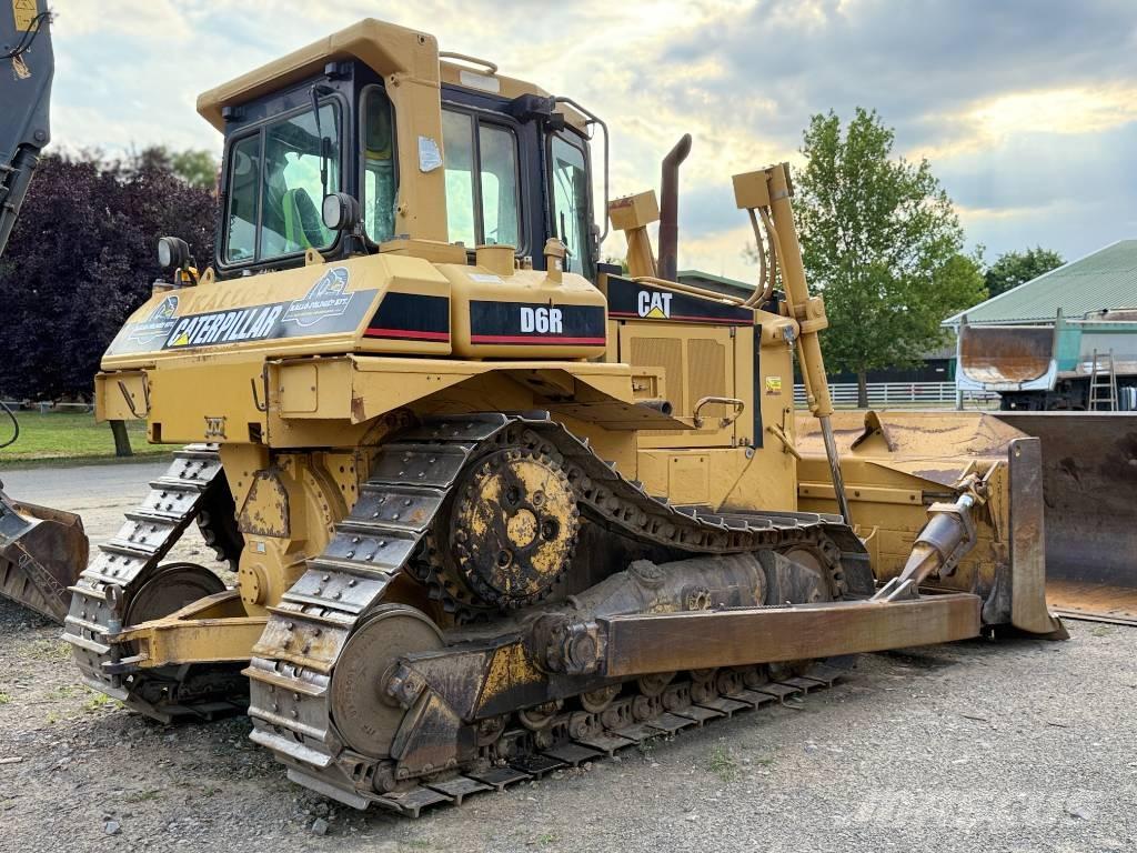 CAT D 6 R Dozers - Tratores rastos