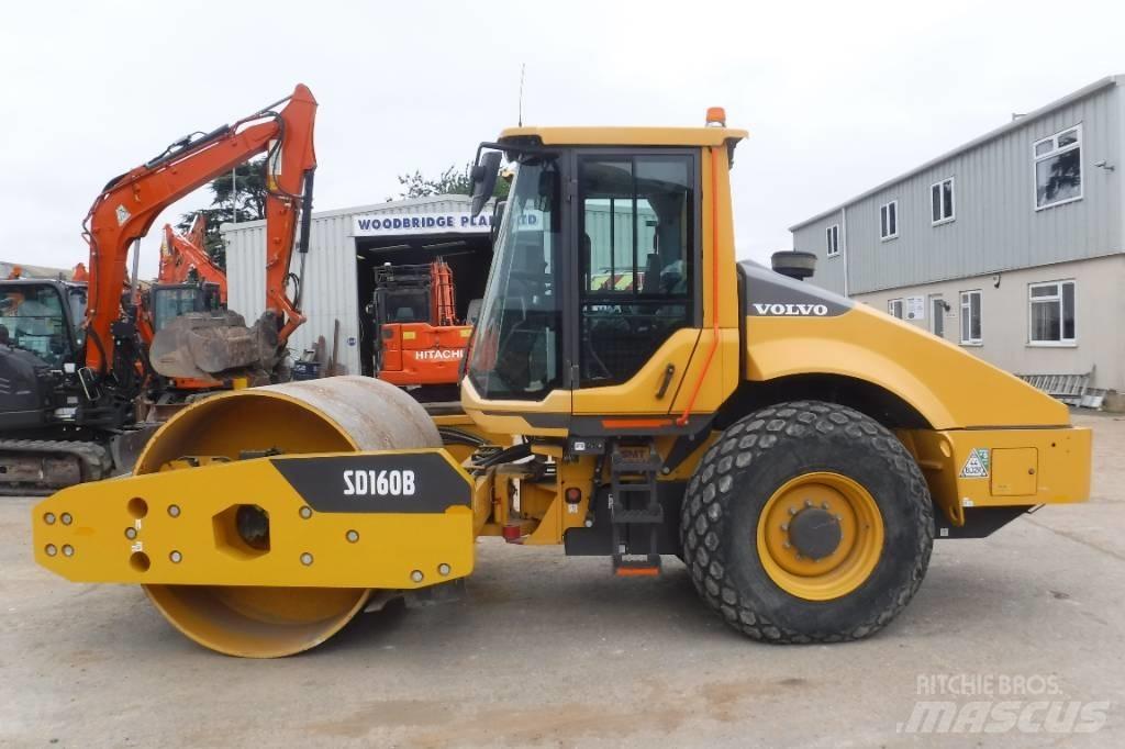 Volvo SD 160 B Cilindros Compactadores de pneus