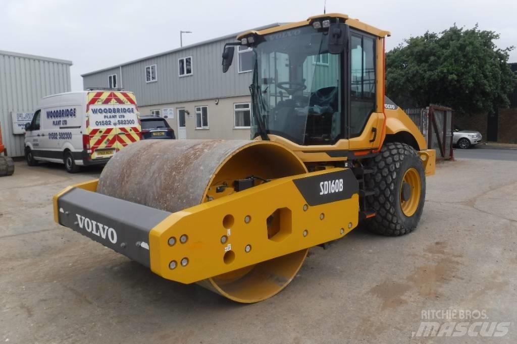 Volvo SD 160 B Cilindros Compactadores de pneus