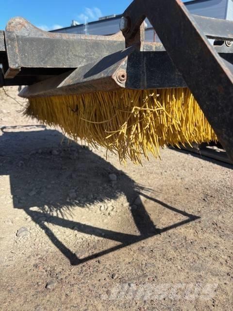  TIK Sopborste 150 Escovas