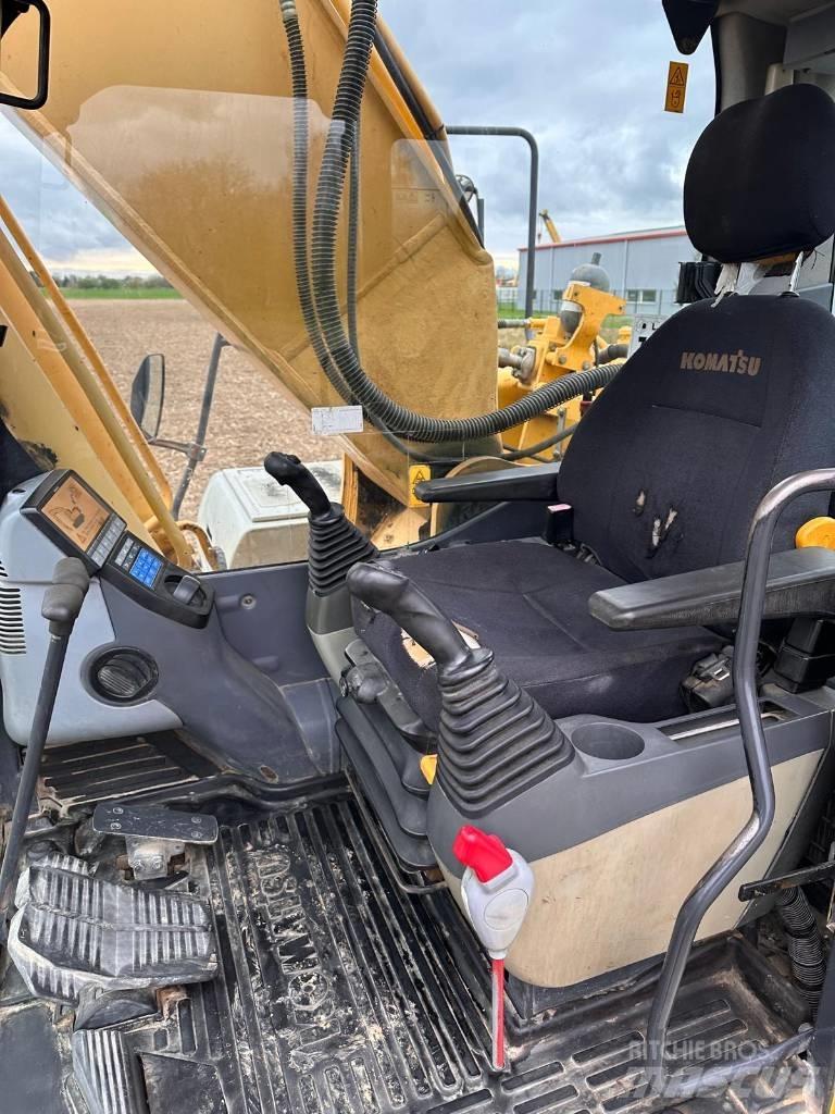Komatsu PC 240 NLC-8 Escavadoras de rastos