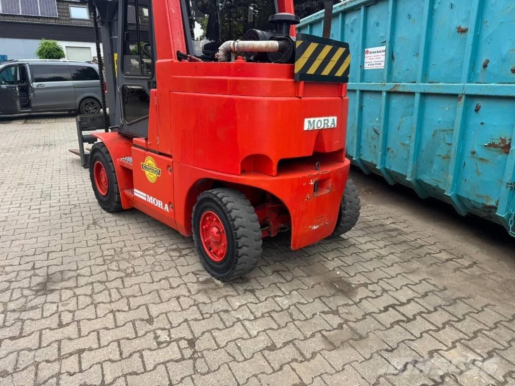 Mora M 80 CS Empilhadores Diesel