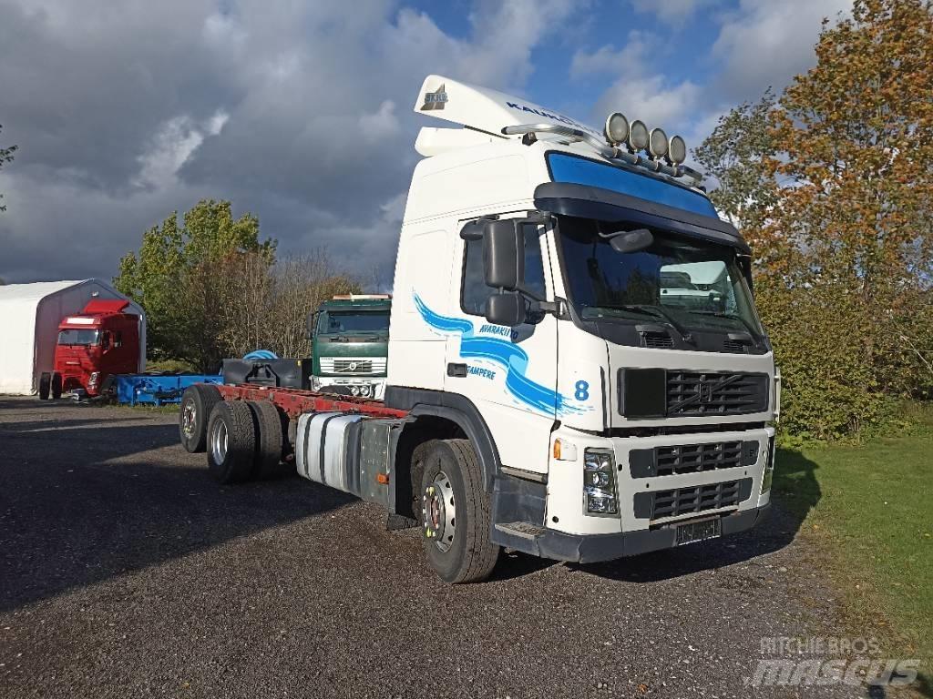Volvo FM 440 Camiões de chassis e cabine