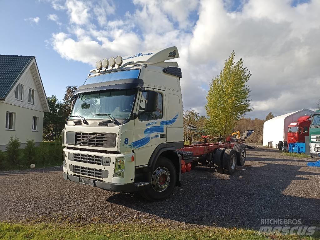 Volvo FM 440 Camiões de chassis e cabine