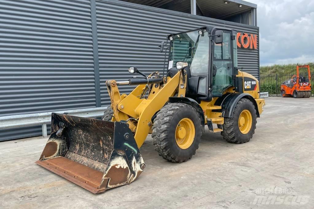 CAT 908M Pás carregadoras de rodas