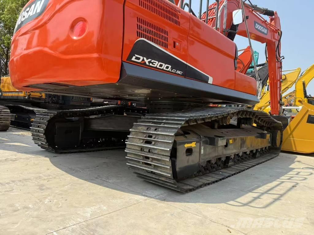 Doosan DX 300 LCA Escavadoras de rastos