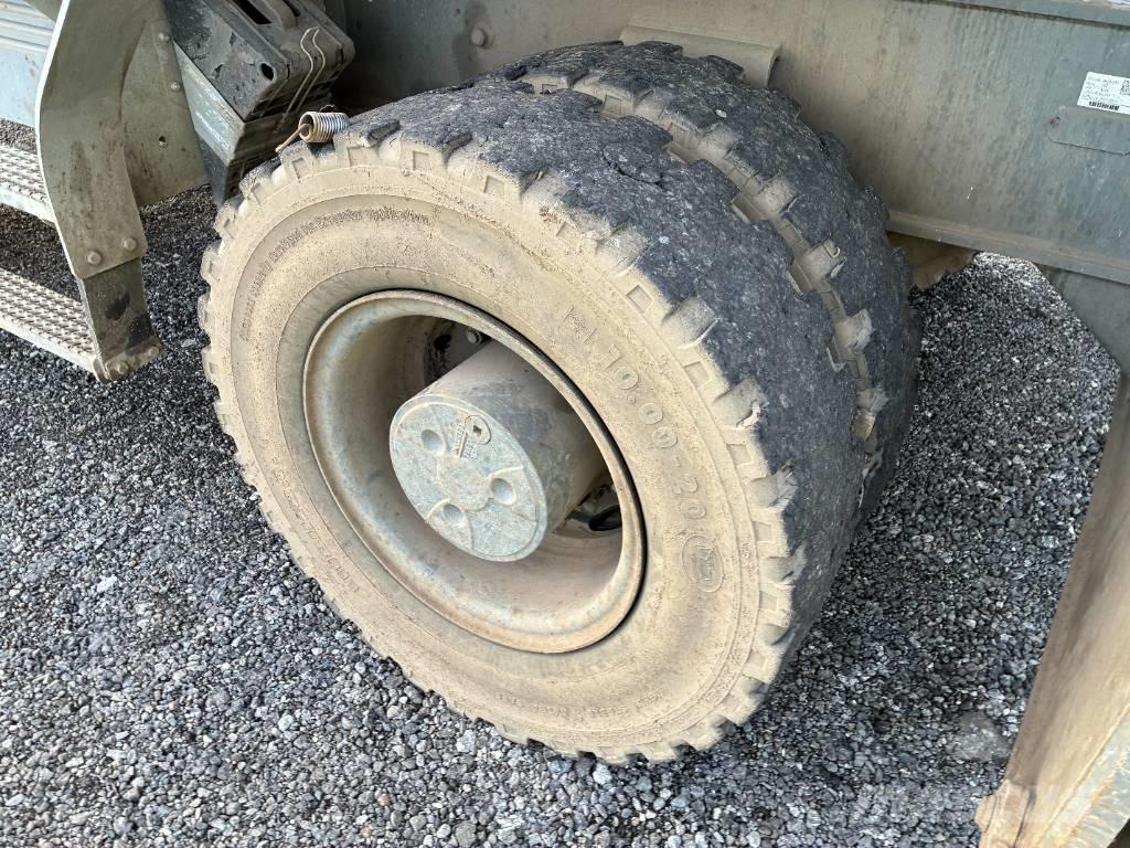 Liebherr LH 24 M Manipuladores de resíduos / indústria