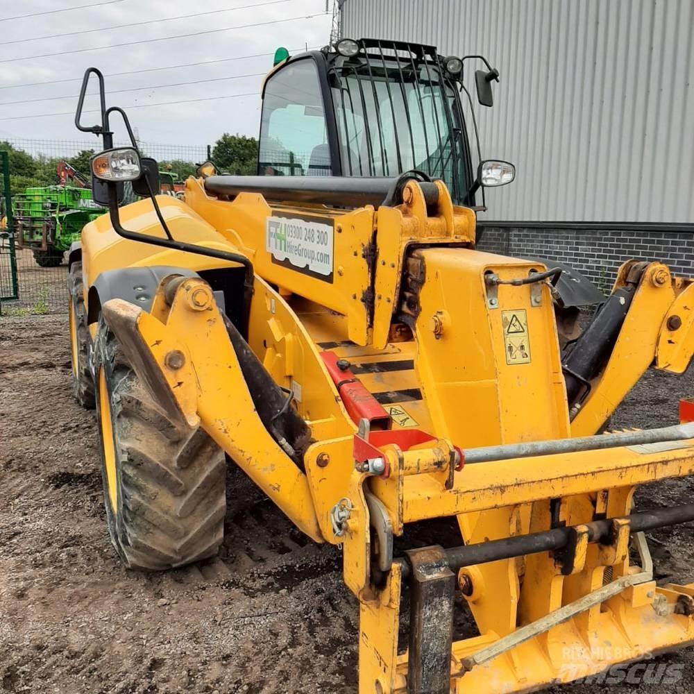 JCB 535 V 125 Manipuladores telescópicos