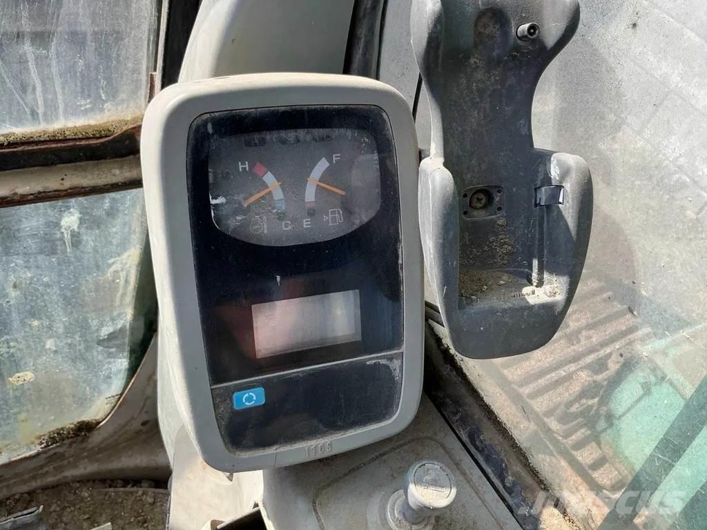 Kobelco SK235SR Escavadoras de rastos