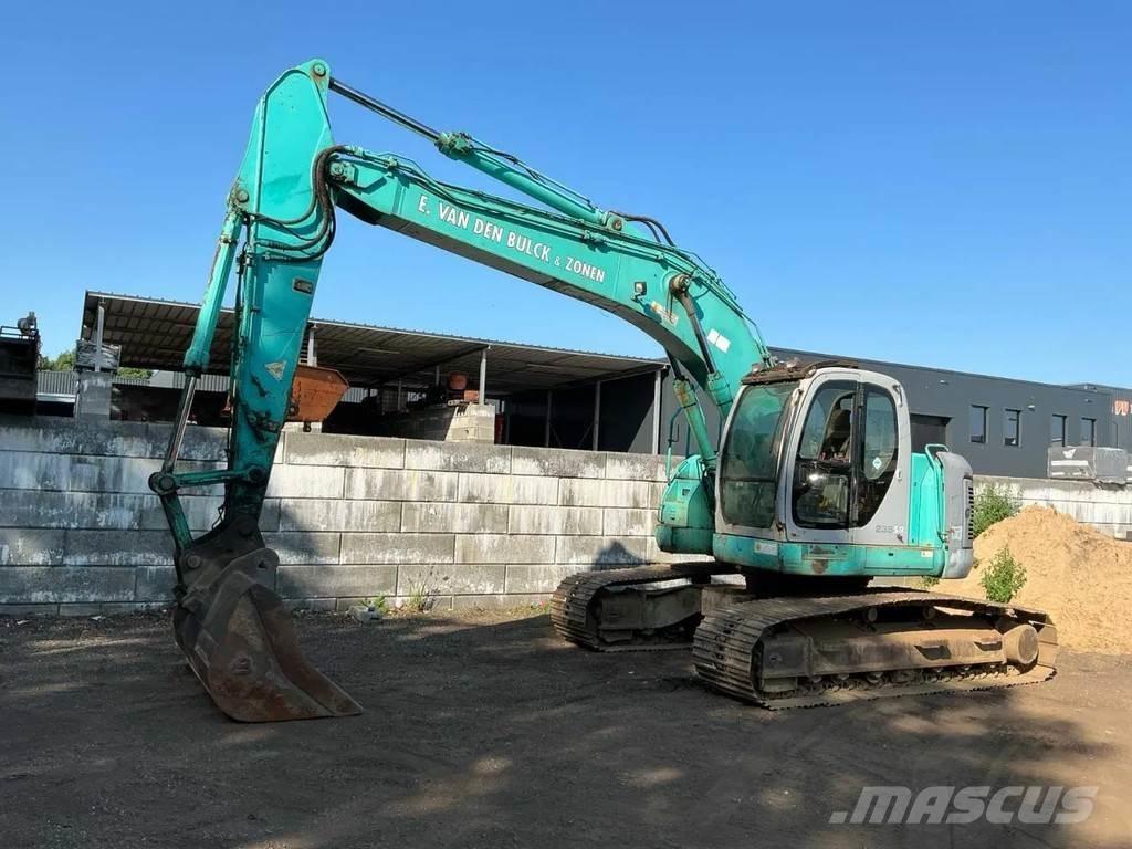 Kobelco SK235SR Escavadoras de rastos