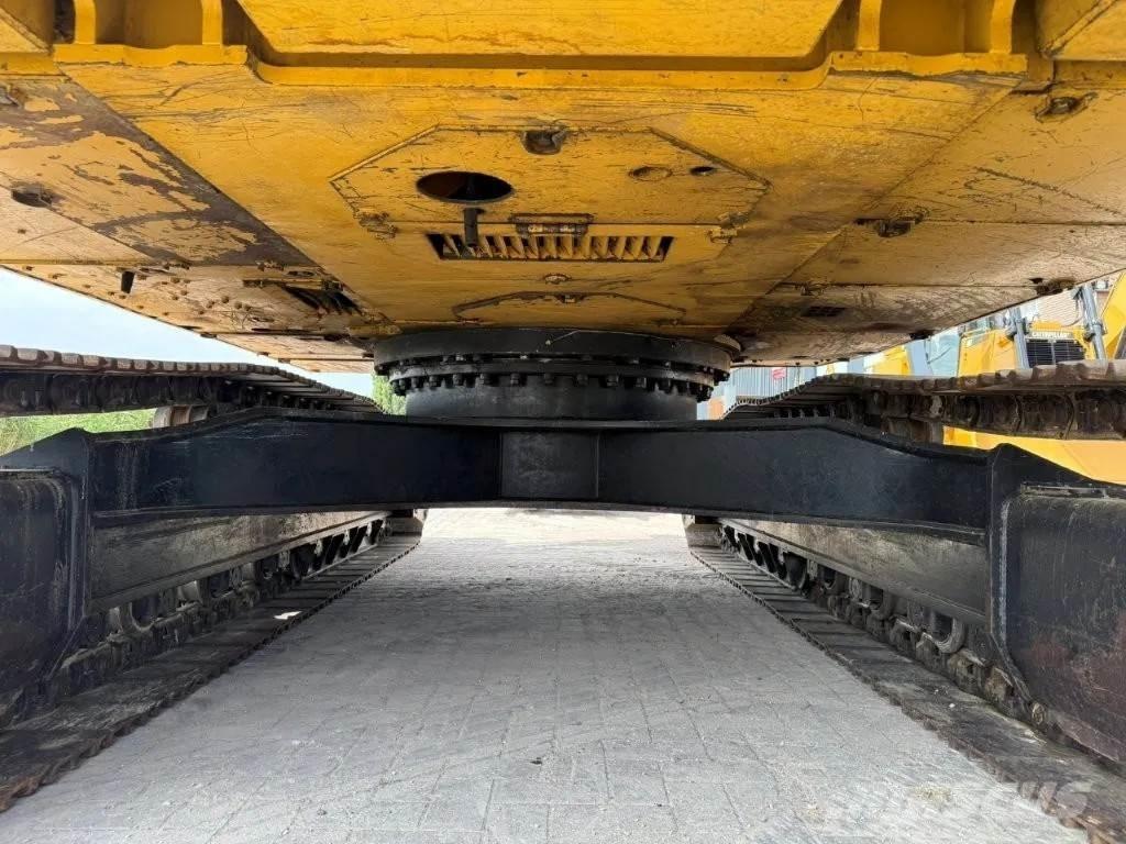 CAT 322CLN Escavadoras de rastos