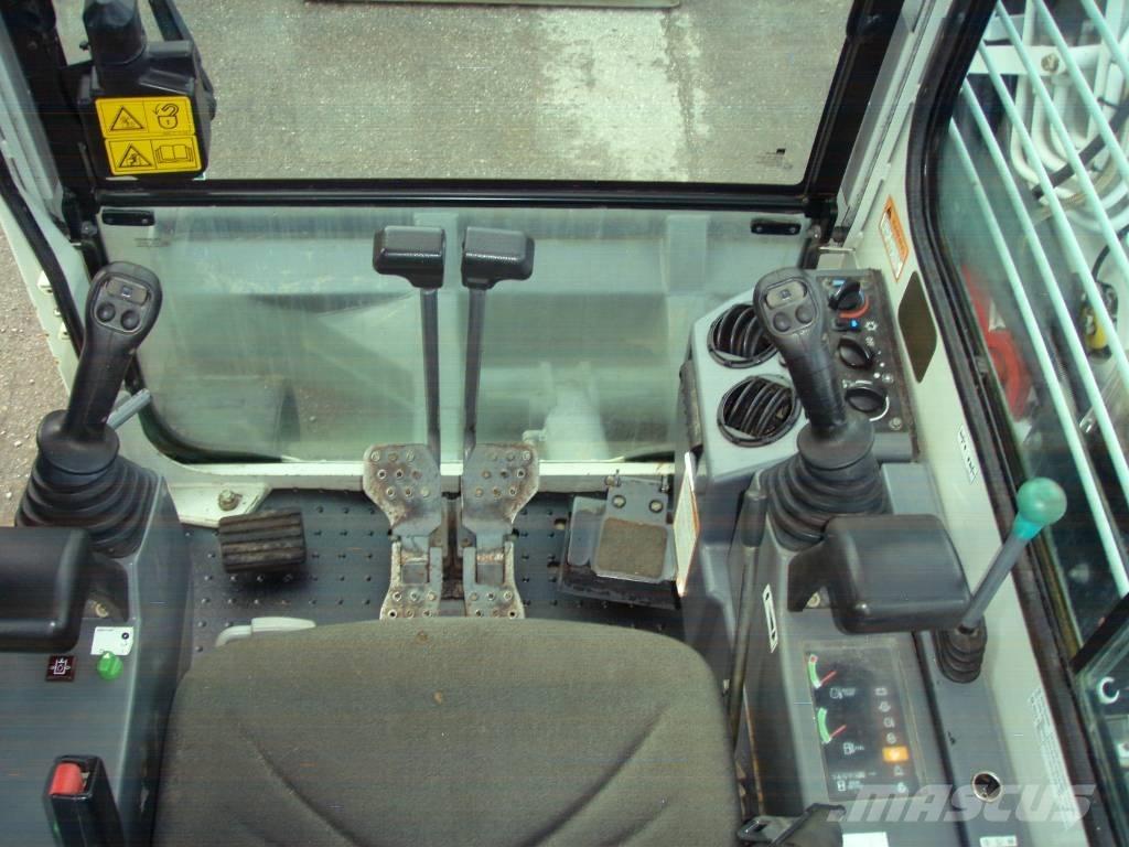 Takeuchi TB 153 FR Mini Escavadoras <7t