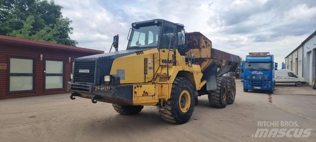 Komatsu HM 300-2 Camiões articulados