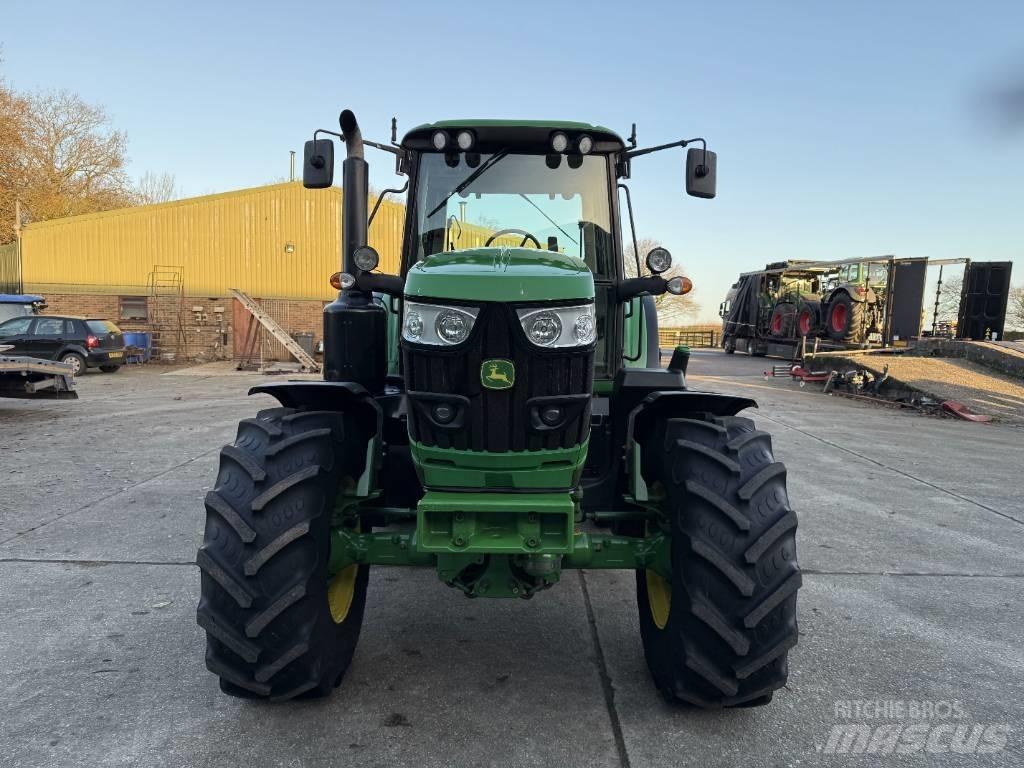 John Deere 6135M Tratores Agrícolas usados