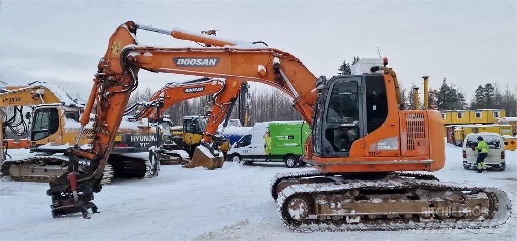 Doosan DX235LCR Escavadoras de rastos