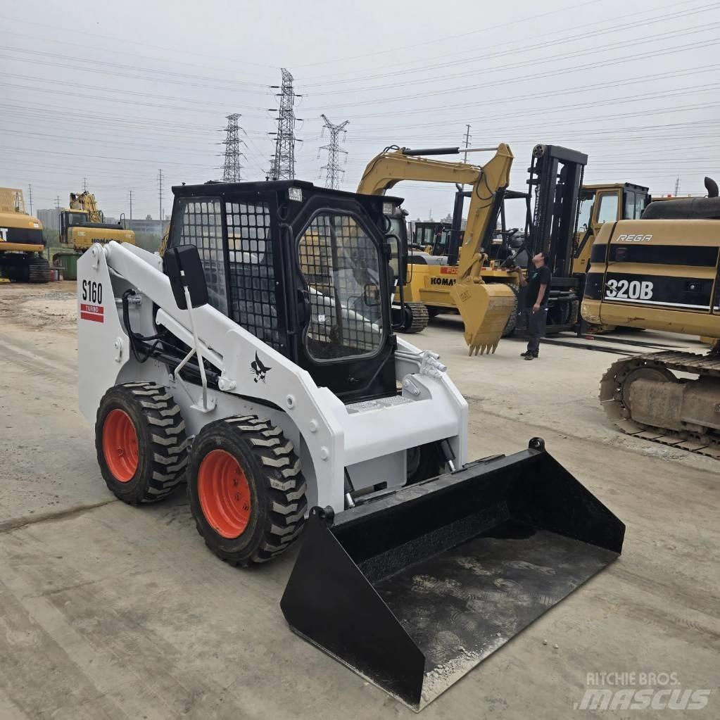Bobcat S 160 Carregadoras de direcção deslizante