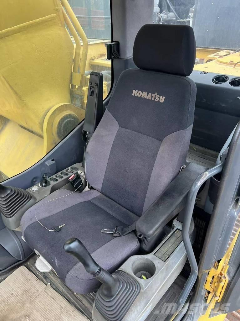 Komatsu PC490-10 Escavadoras de rastos
