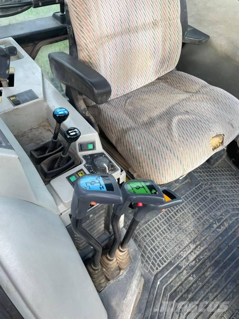 Valmet 6200 Tratores Agrícolas usados