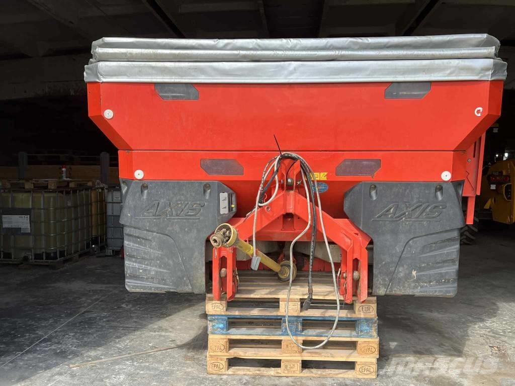 Kuhn 40.1W Espalhadores de minério