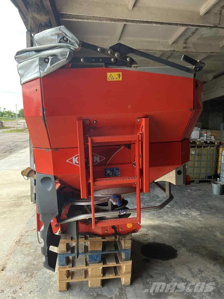 Kuhn 40.1W Espalhadores de minério