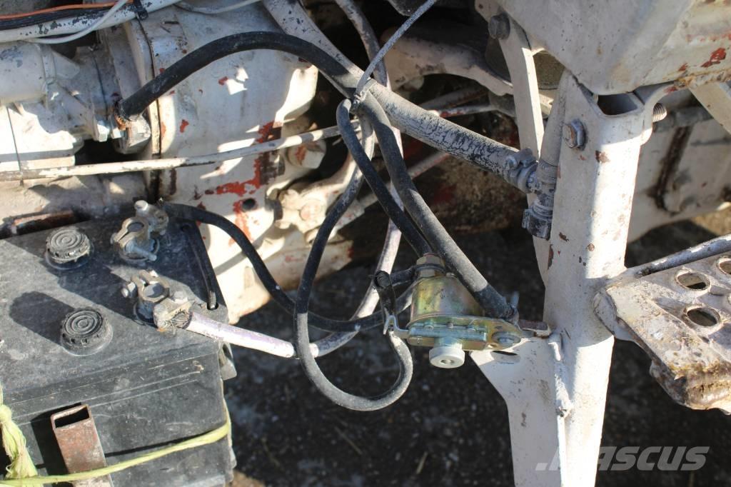 MTZ 80 Tratores Agrícolas usados