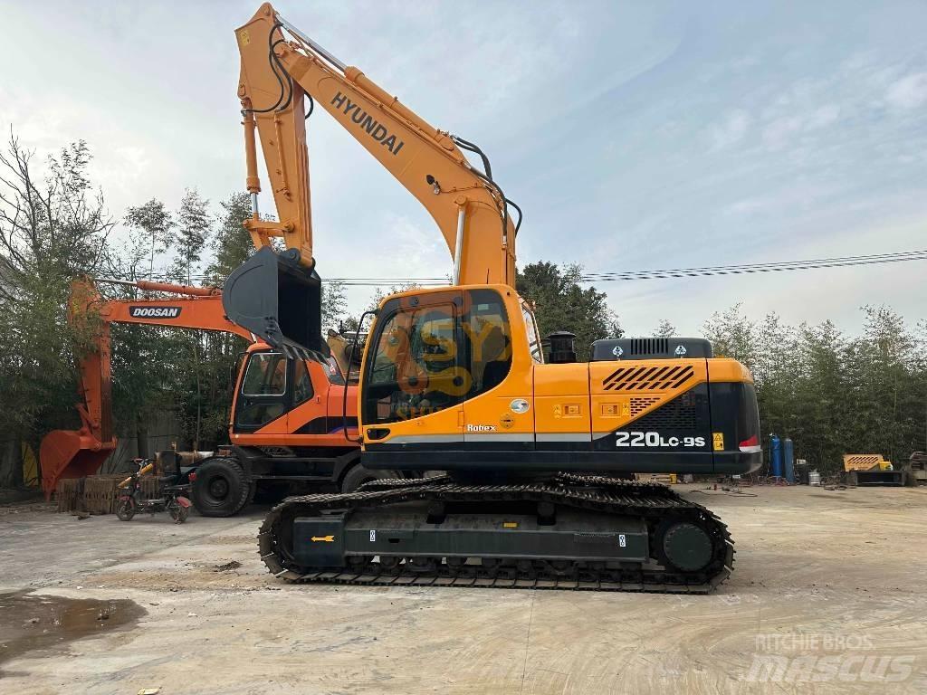 Hyundai R220 Escavadoras de rastos