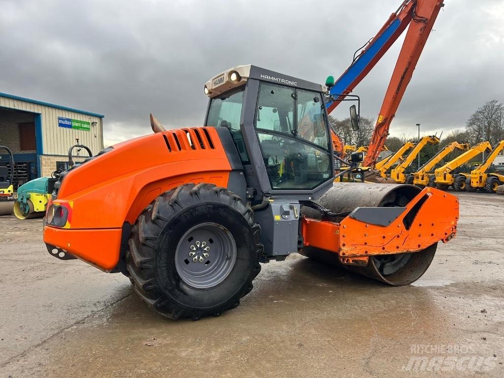 Hamm H13i Cilindros Compactadores monocilíndricos