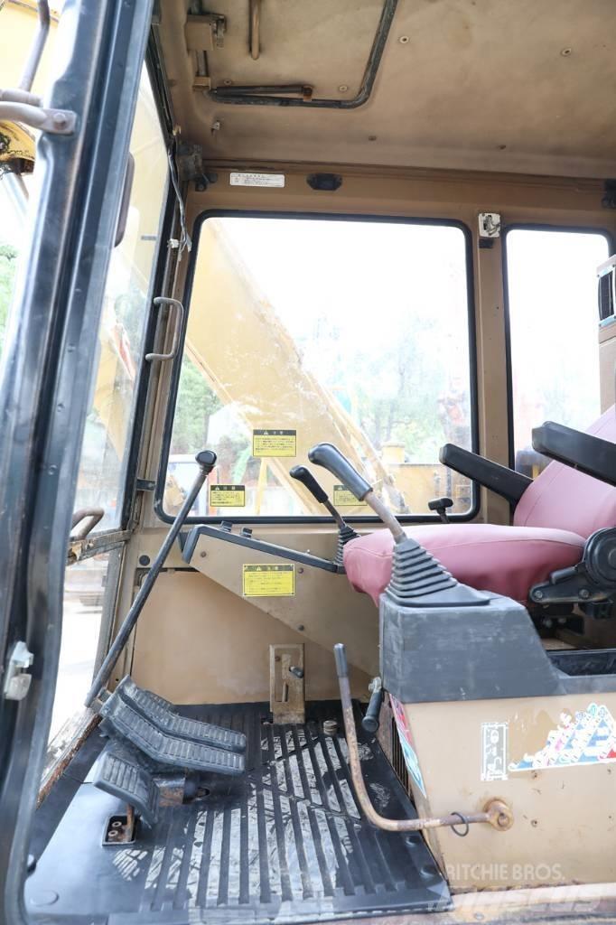 CAT E 70 B Mini Escavadoras <7t