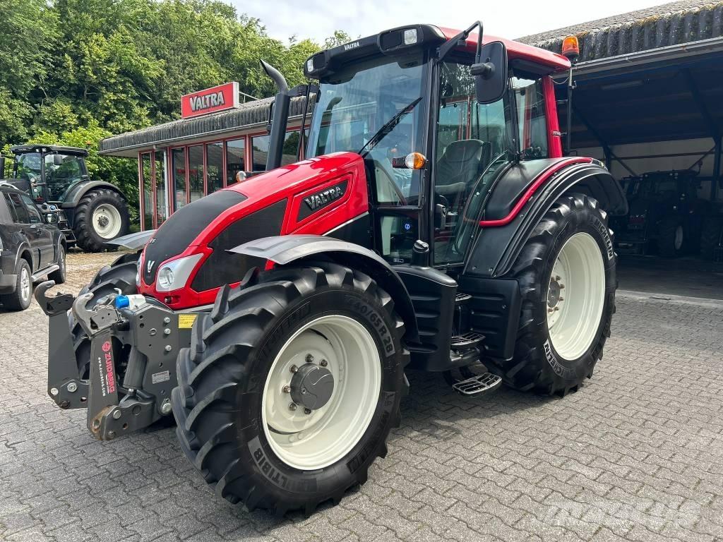 Valtra N 93 Tratores Agrícolas usados