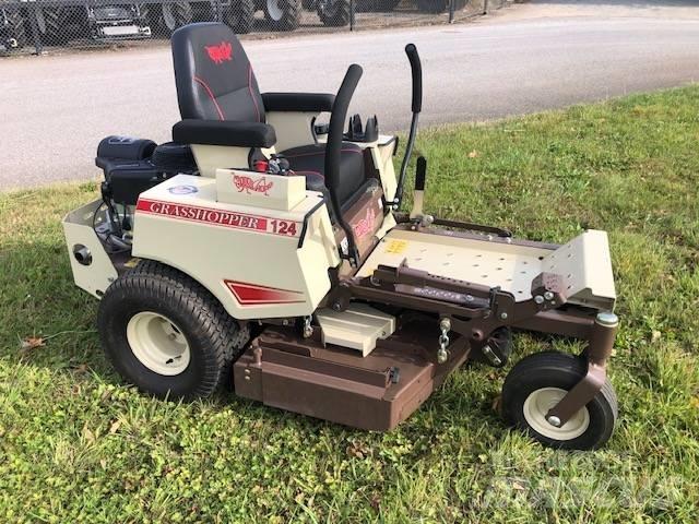 Grasshopper 124V-41 Corta-Relvas Riders