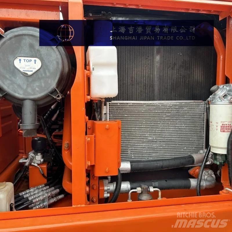Doosan DX 150 Escavadoras de rastos