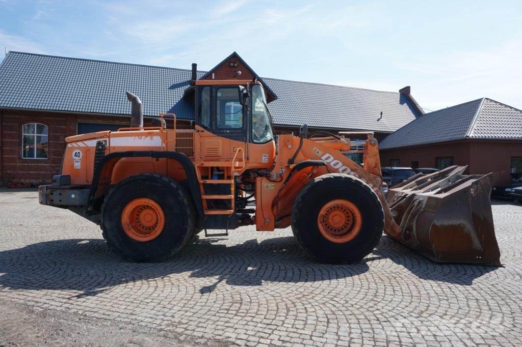 Doosan DL 400 Pás carregadoras de rodas