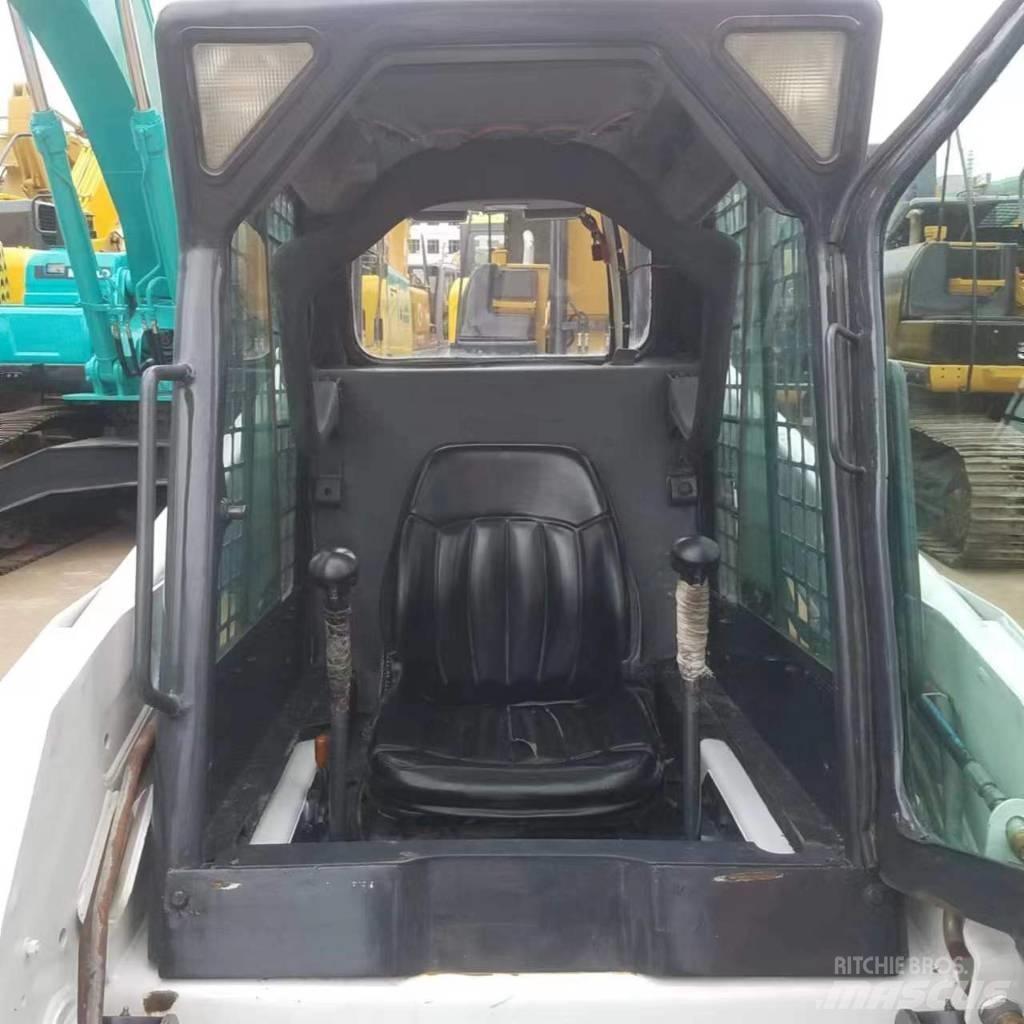 Bobcat S 160 Carregadoras de direcção deslizante