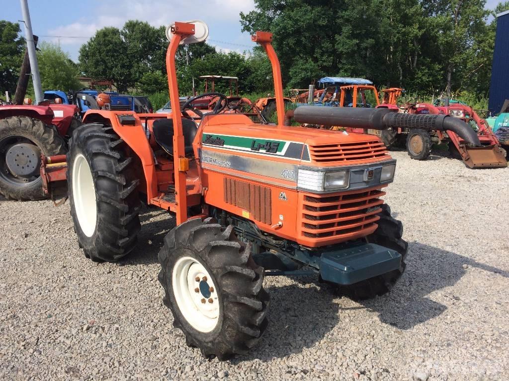 Kubota L1-45 Tratores Agrícolas usados