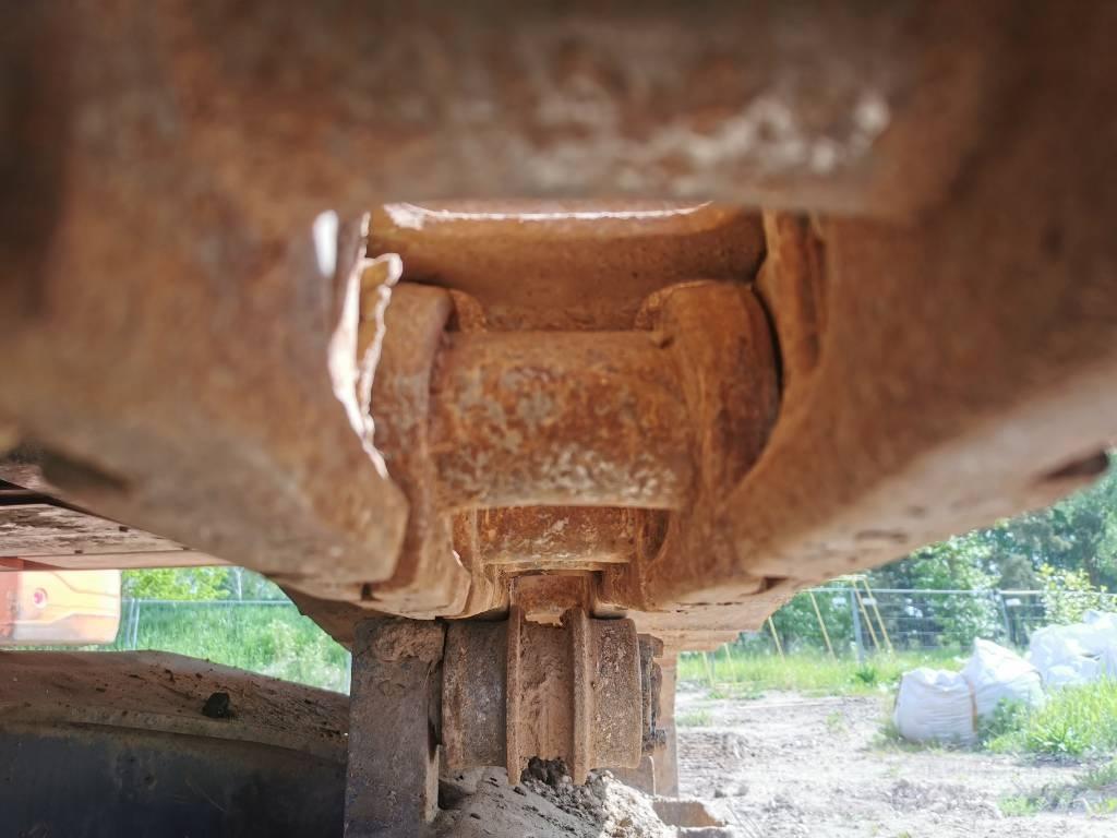 Doosan DX 225 LC Escavadoras de rastos