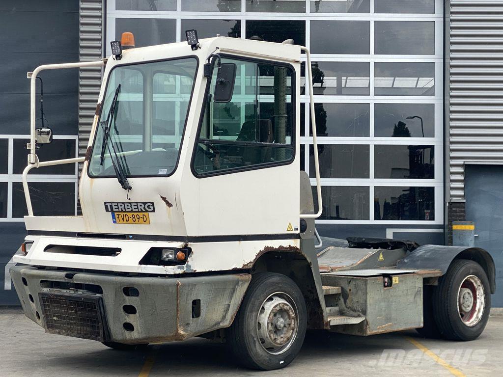 Terberg YT222 Tractores (camiões)