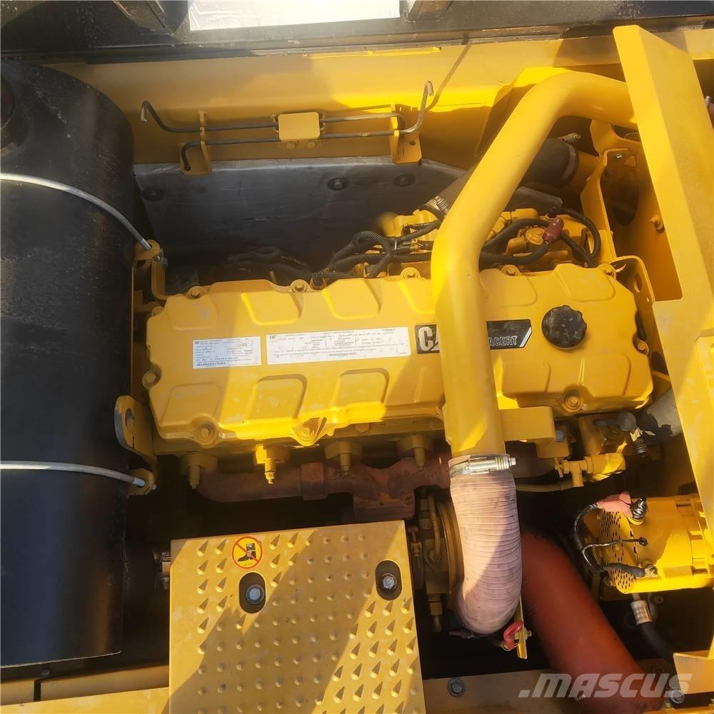 CAT 340D2 Escavadoras de rastos