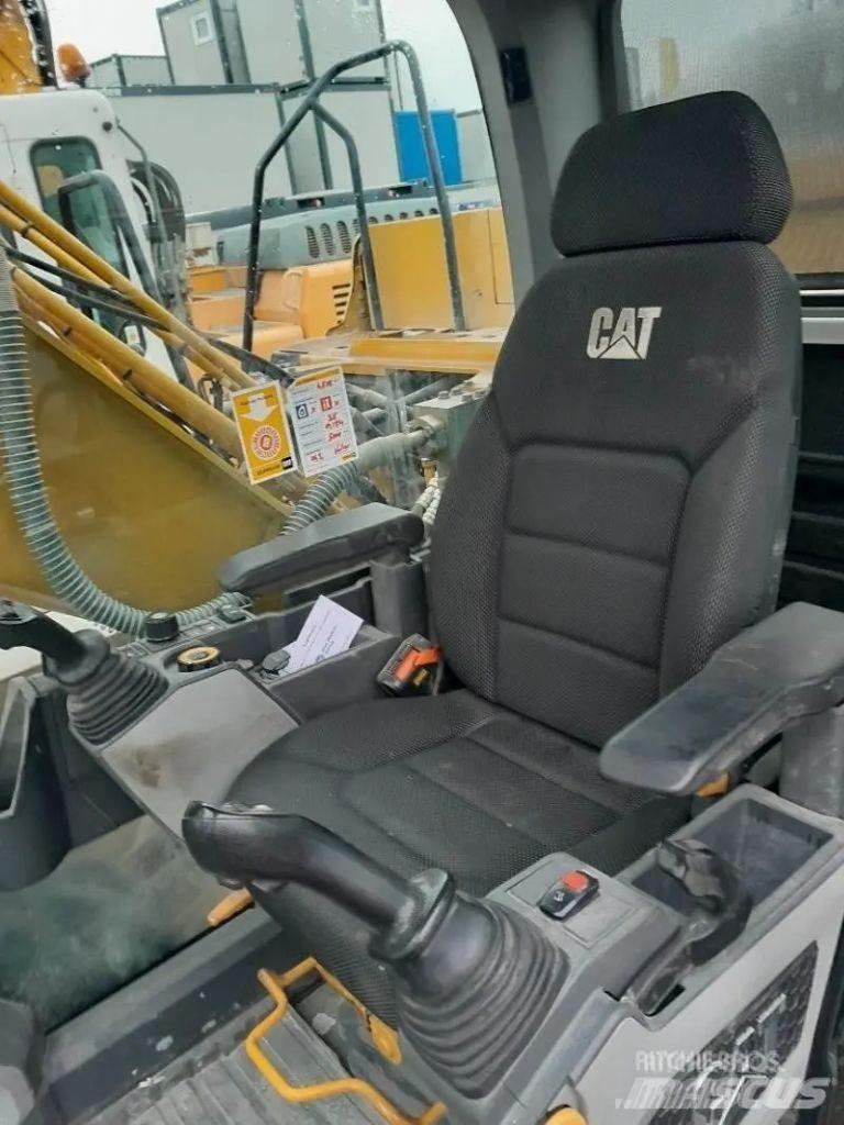 CAT 320 Escavadoras de rastos