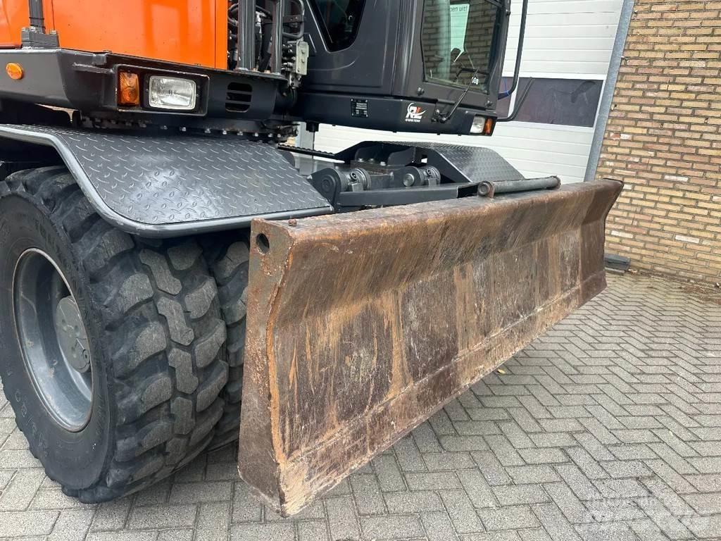 Doosan DX140W-5 Escavadoras de rodas