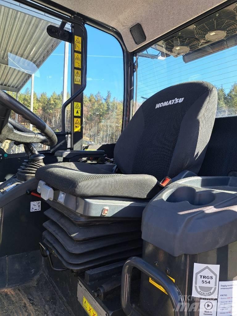 Komatsu WA 80 M Pás carregadoras de rodas