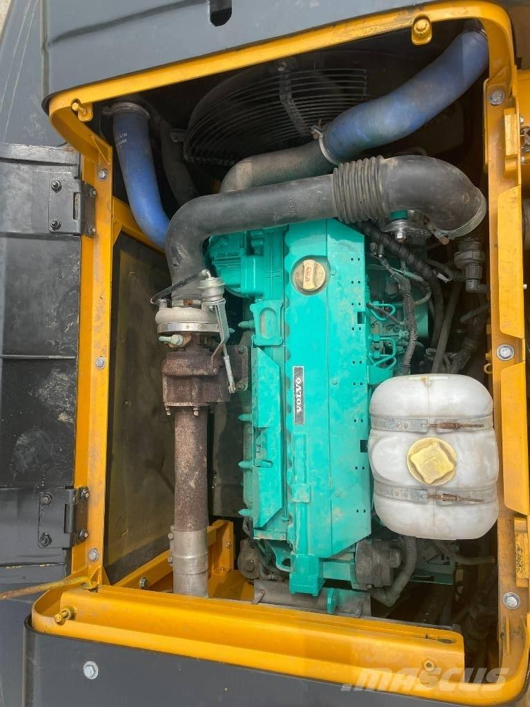 Volvo EC 210 Escavadoras Midi 7t - 12t